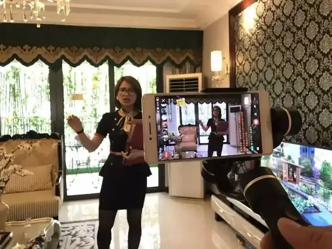 午夜直播下载用户评价头像